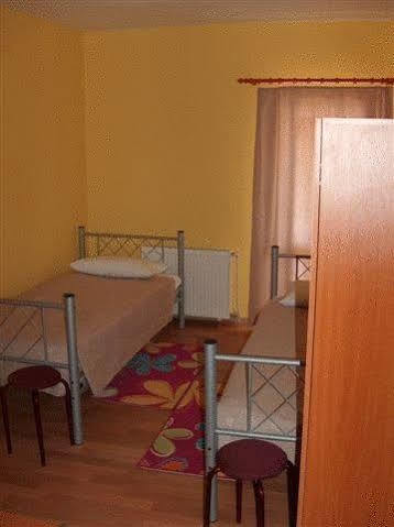 קלוז'-נאפוקה Hotel Beta מראה חיצוני תמונה